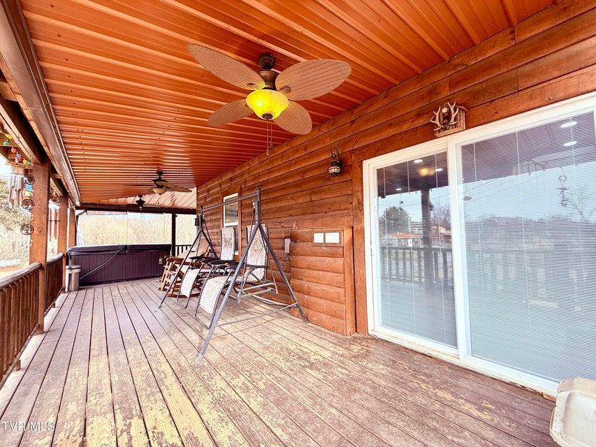 Photo #54: 119 Main Boulevard