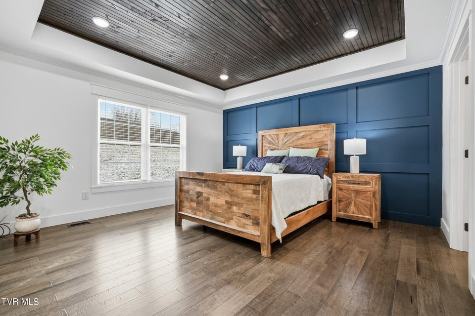 Photo #15: 707 Cherokee Street