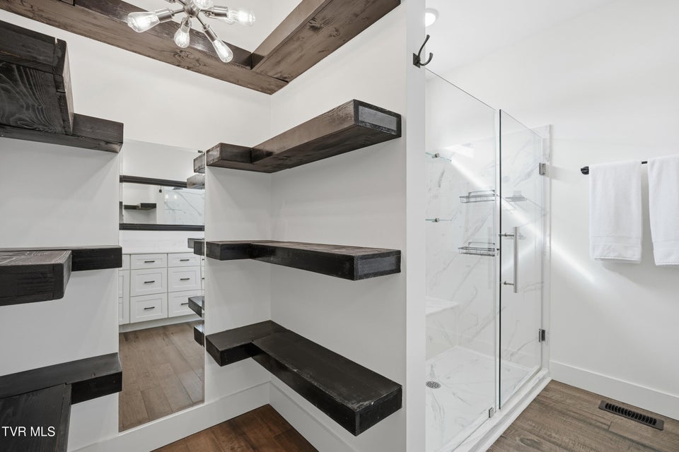 Photo #19: 707 Cherokee Street