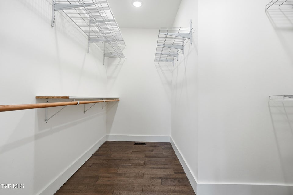 Photo #21: 707 Cherokee Street