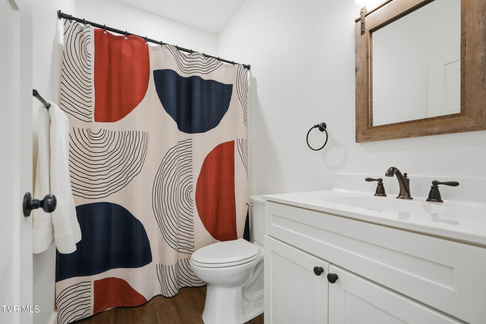 Photo #23: 707 Cherokee Street