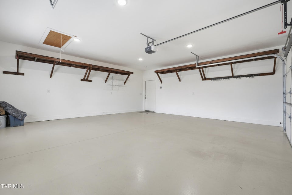 Photo #37: 707 Cherokee Street