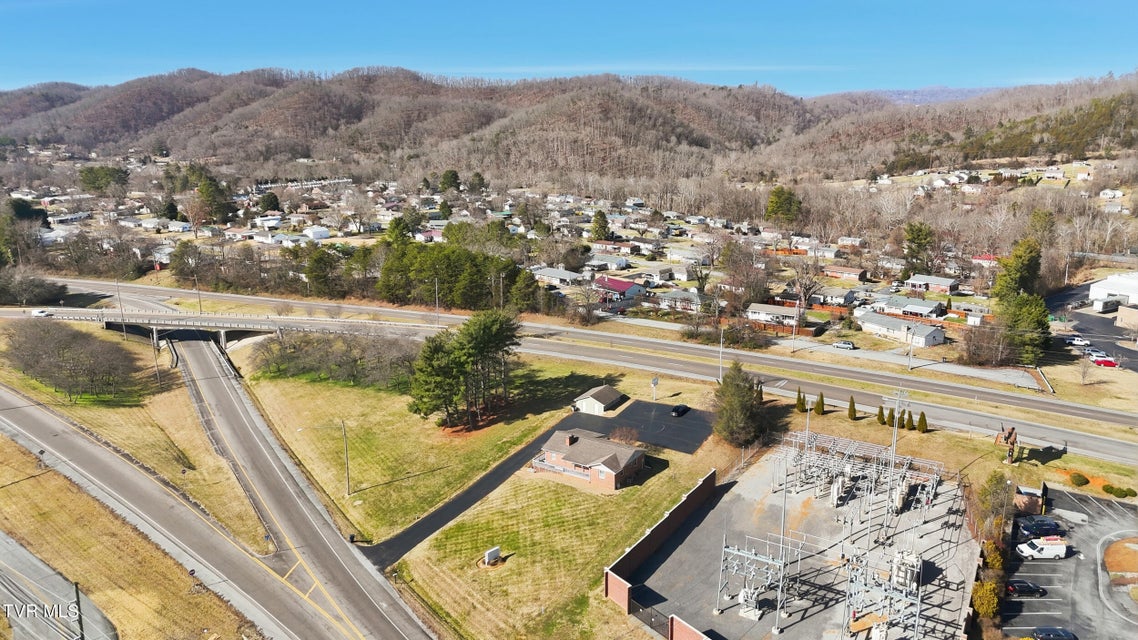 Photo #34: 1510 Bluff City Highway