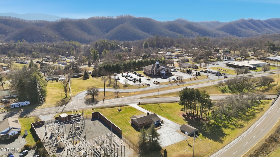 Photo #35: 1510 Bluff City Highway