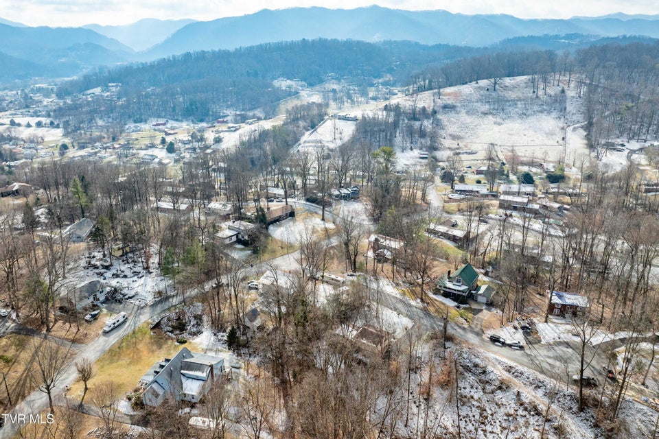 Photo #73: 108 Saratoga Circle