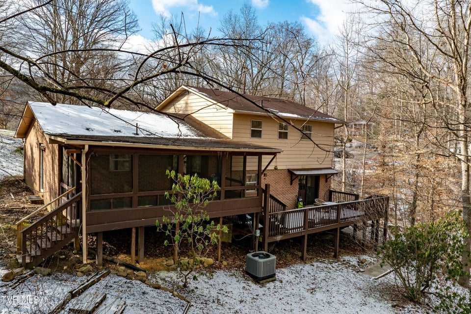 Photo #43: 108 Saratoga Circle