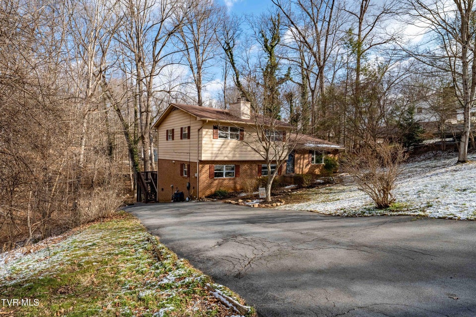 Photo #53: 108 Saratoga Circle