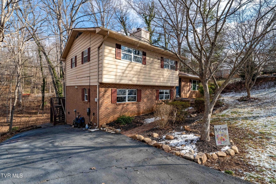 Photo #80: 108 Saratoga Circle