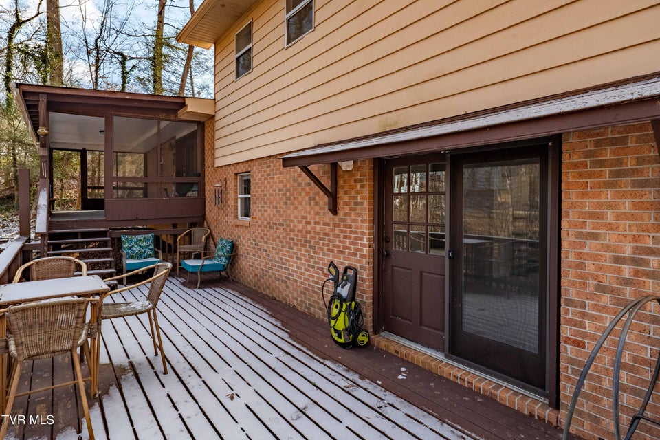 Photo #37: 108 Saratoga Circle