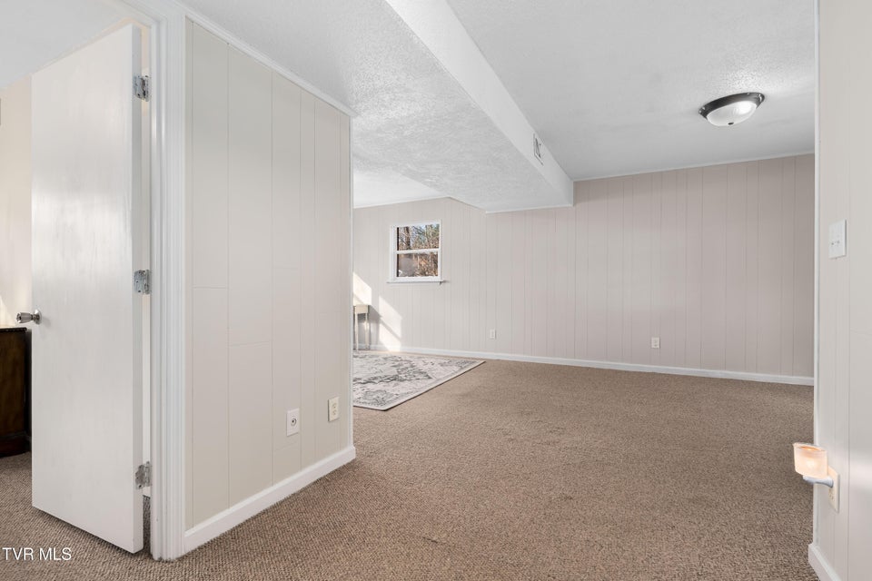 Photo #27: 108 Saratoga Circle