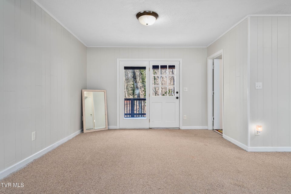 Photo #31: 108 Saratoga Circle