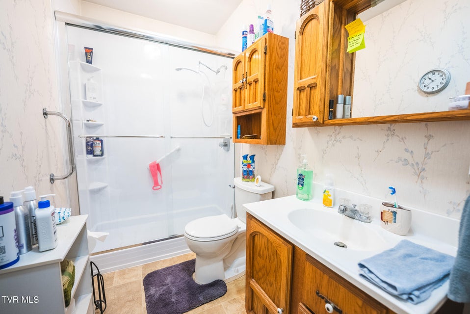 Photo #16: 170 & 158 Dalson Road