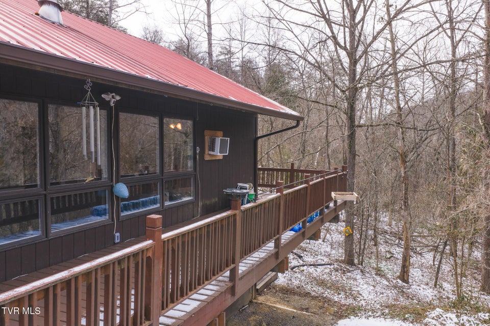 Photo #19: 170 & 158 Dalson Road