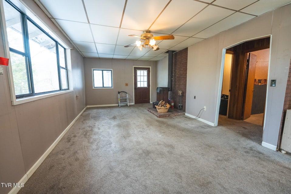 Photo #34: 170 & 158 Dalson Road