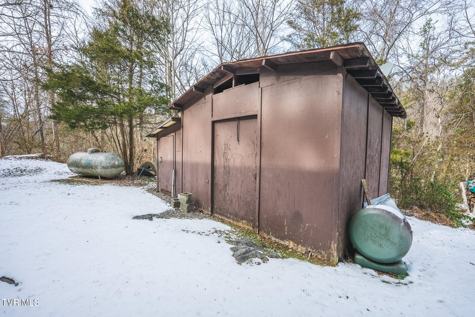 Photo #38: 170 & 158 Dalson Road