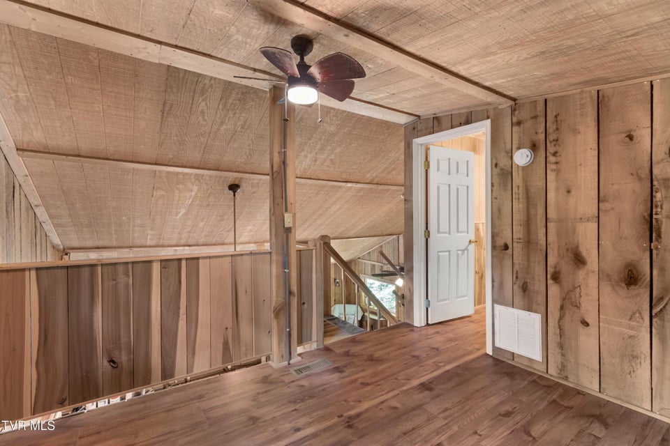 Photo #9: 236 Beech Street