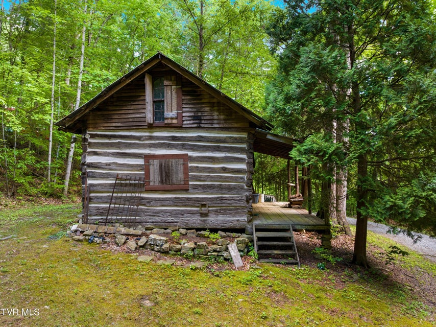 Photo #31: 236 Beech Street