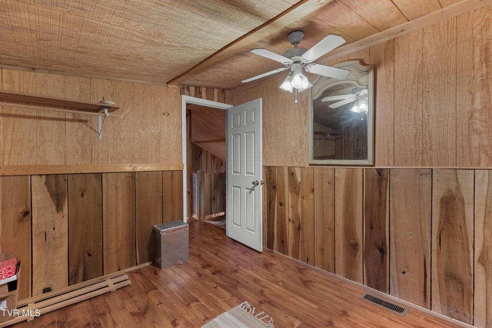 Photo #38: 236 Beech Street