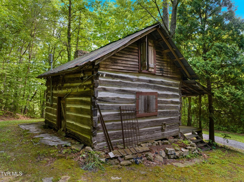 Photo #53: 236 Beech Street