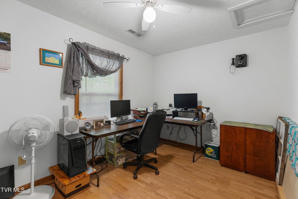 Photo #54: 236 Beech Street