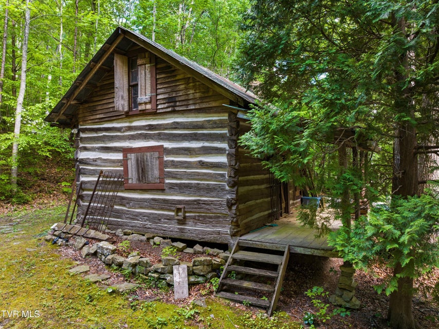 Photo #64: 236 Beech Street