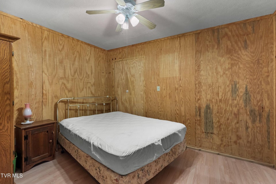 Photo #69: 236 Beech Street