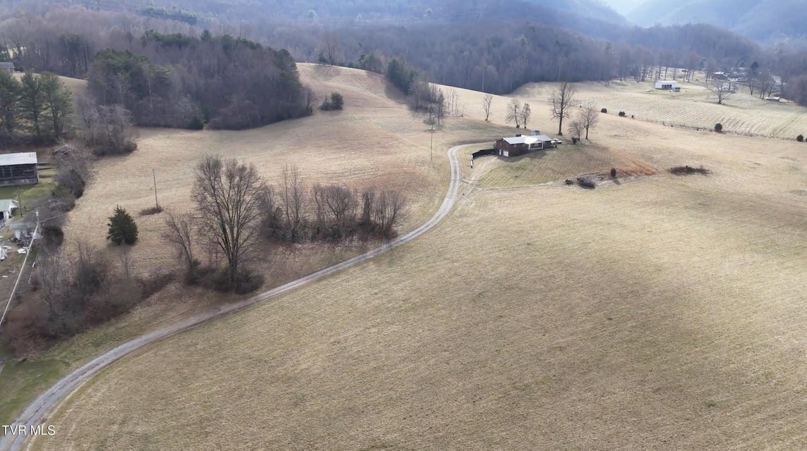 Photo #9: 0000 Sinking Creek Road