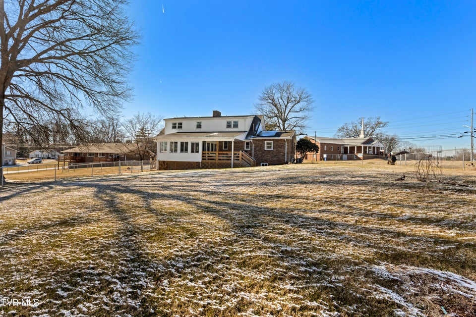 Photo #86: 2112 Knob Creek Road