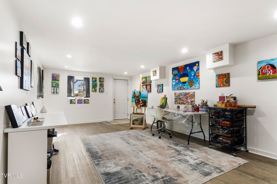 Photo #52: 2112 Knob Creek Road