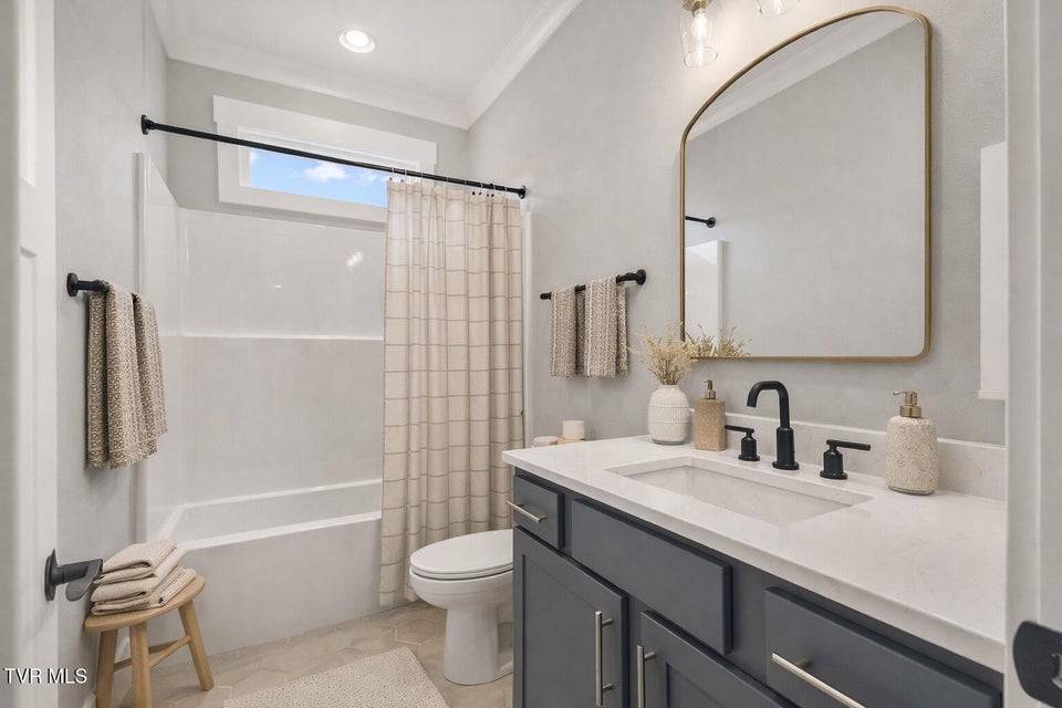 Photo #31: 699 Twilight Falls