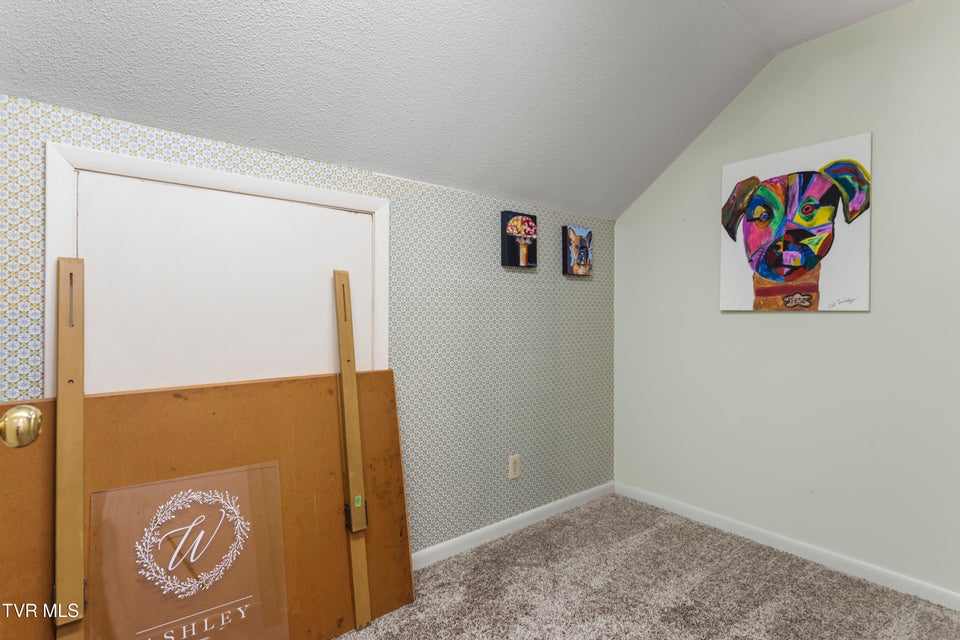 Photo #46: 2112 Knob Creek Road