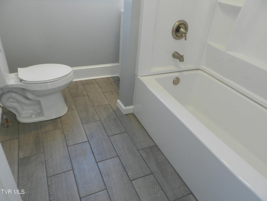 Photo #43: 460 Park Street