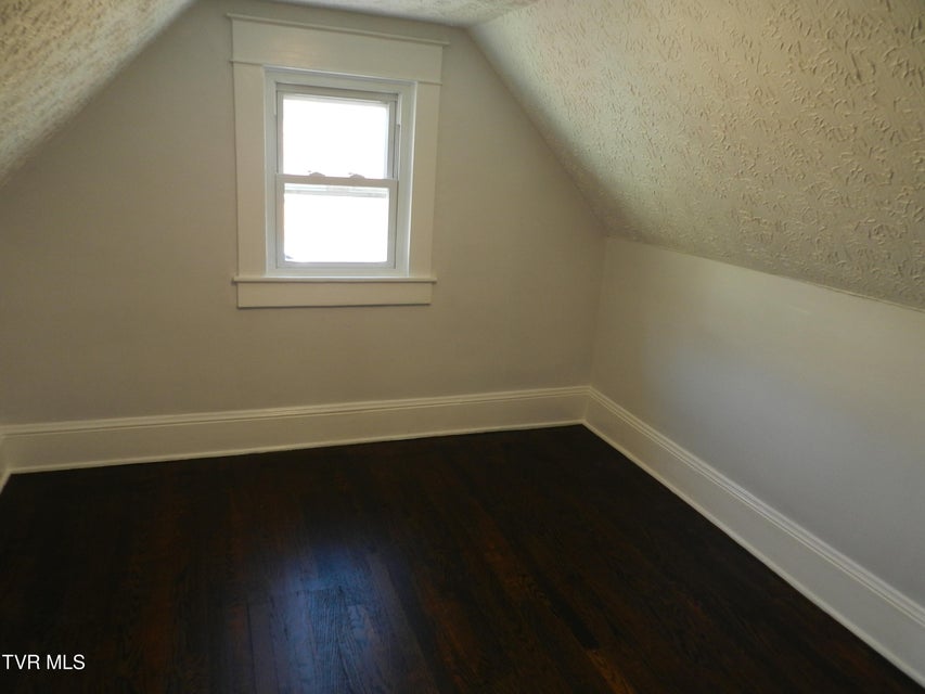 Photo #48: 460 Park Street