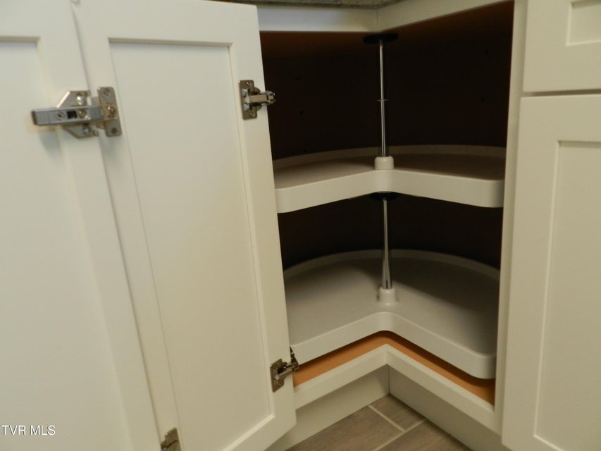 Photo #25: 460 Park Street