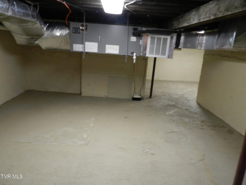 Photo #51: 460 Park Street