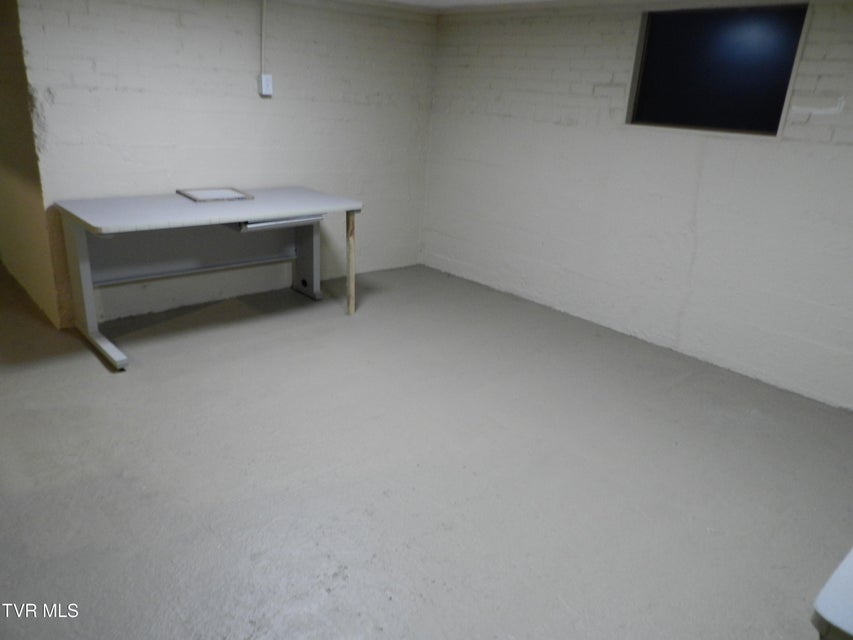 Photo #56: 460 Park Street