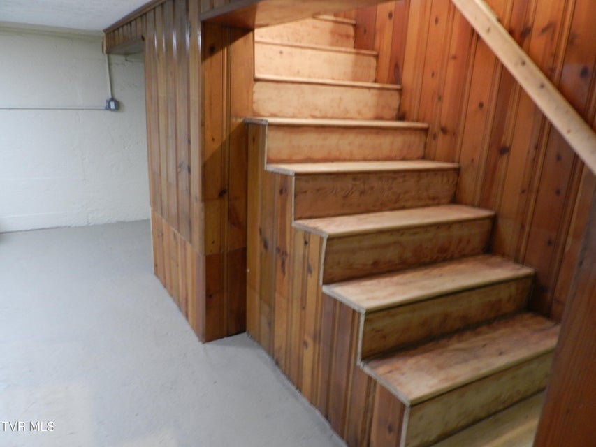 Photo #58: 460 Park Street