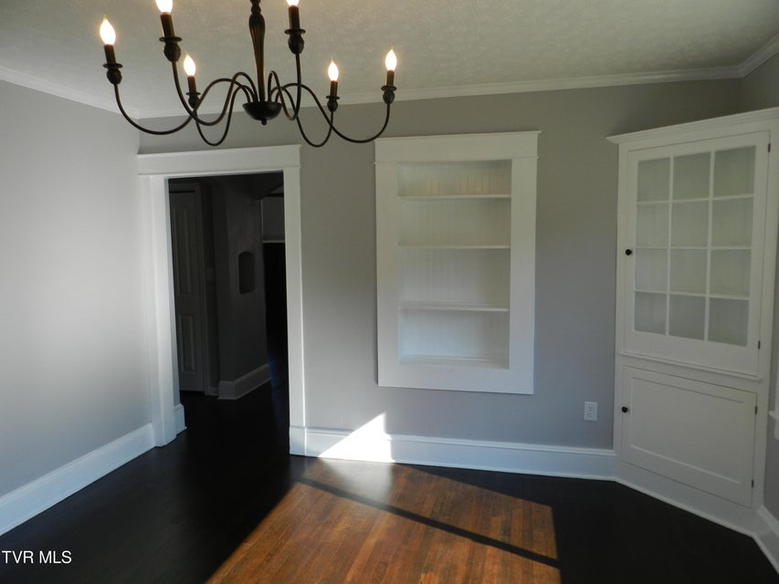 Photo #17: 460 Park Street