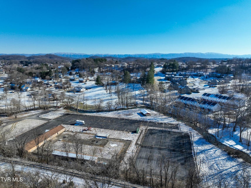 Photo #25: 160 Creekside Trail