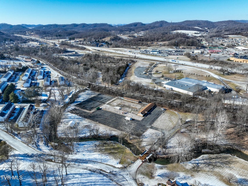 Photo #30: 160 Creekside Trail