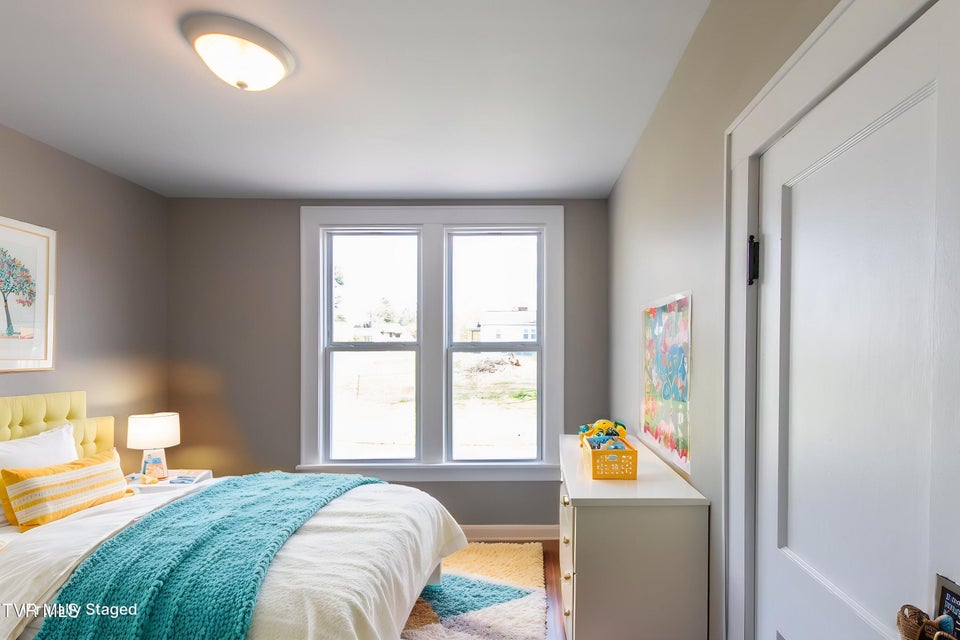 Photo #8: 2412 Bradley Street