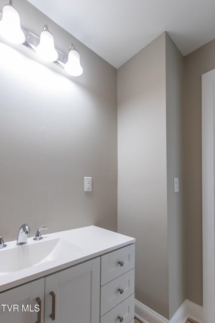 Photo #11: 2416 Bradley Street