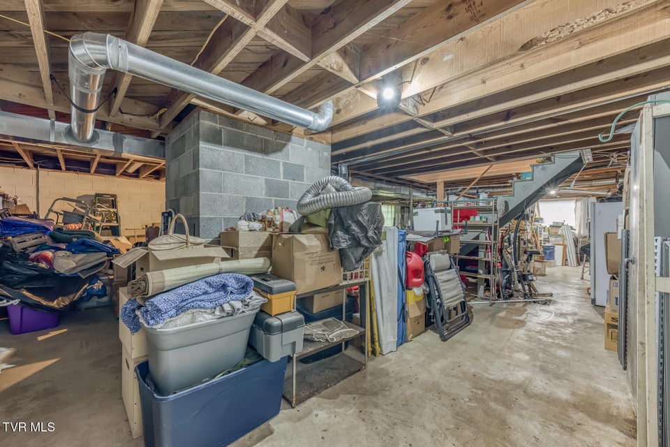 Photo #30: 215 Linda Street