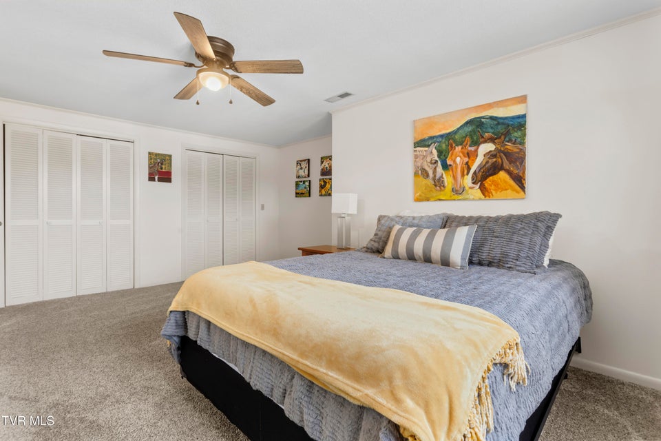 Photo #51: 2112 Knob Creek Road