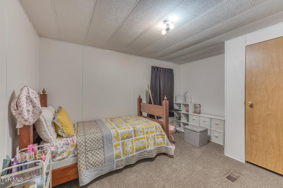 Photo #16: 355 Garrison Hollow Road