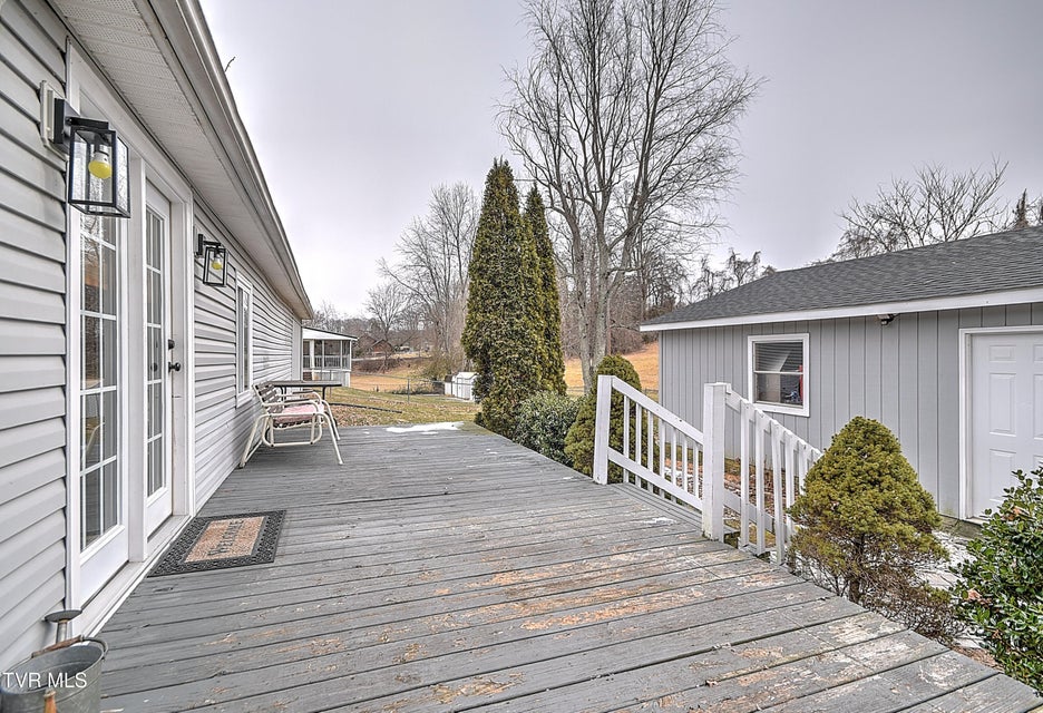 Photo #34: 100 Grubb Lane