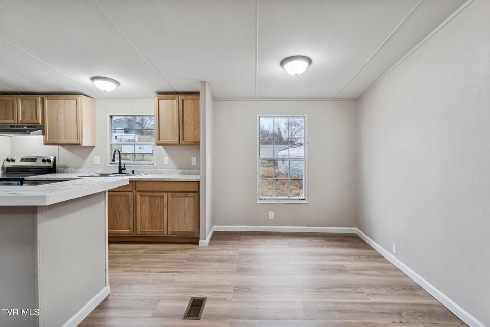 Photo #9: 7057 Erwin Highway