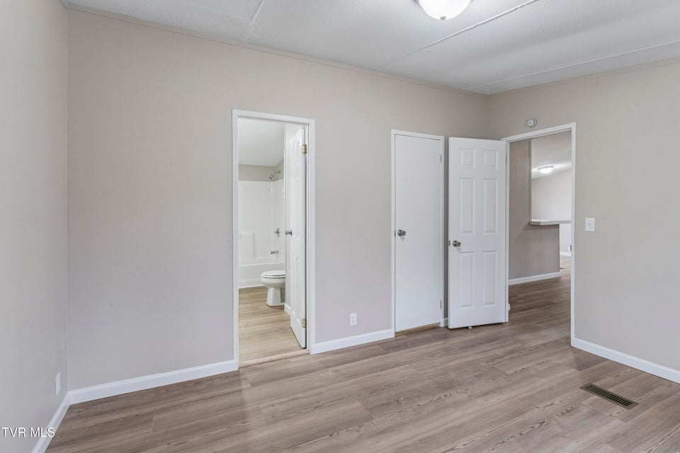 Photo #18: 7057 Erwin Highway