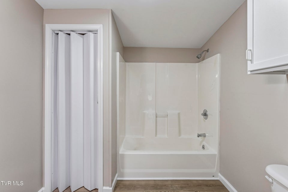 Photo #20: 7057 Erwin Highway