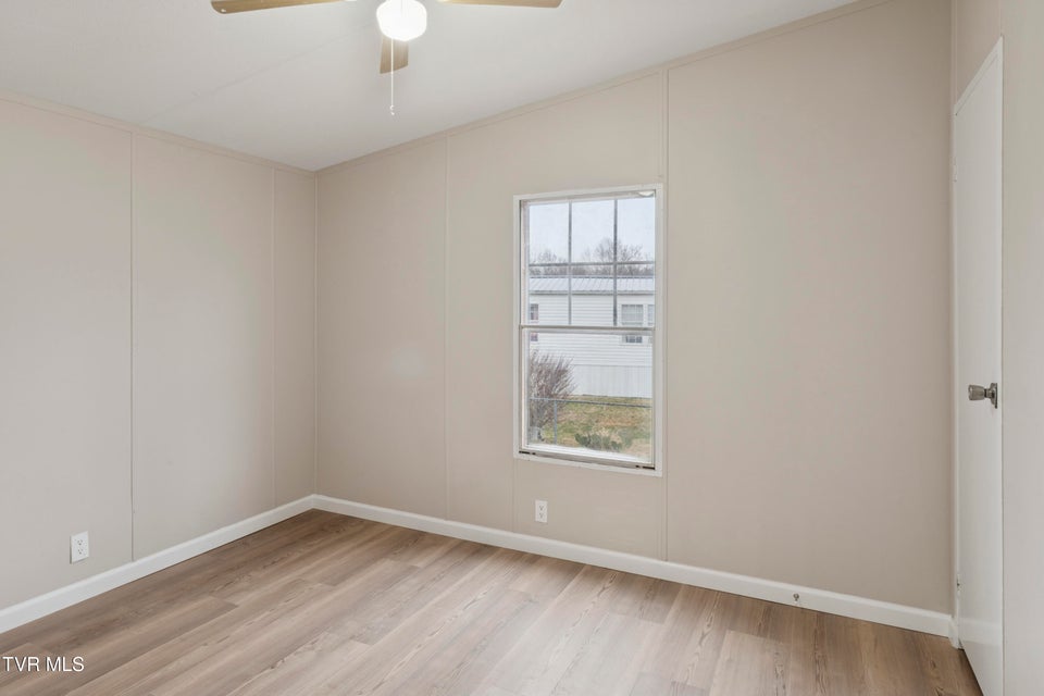 Photo #28: 7057 Erwin Highway